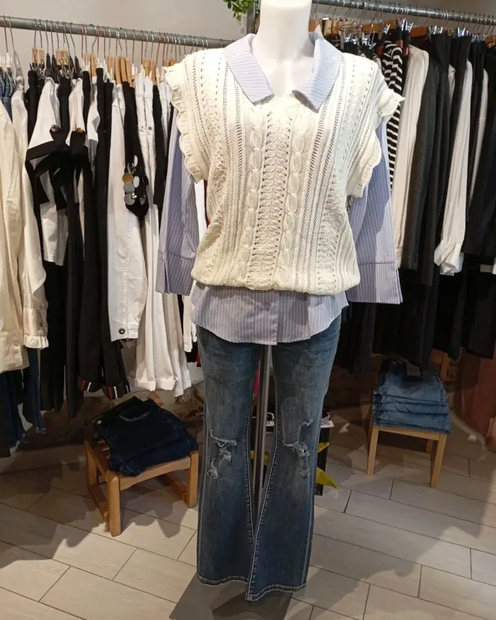 abbigliamento casual con jeans